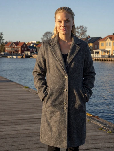 Agnes, 36, a confident Swedish woman on the Lake Mälaren waterfront in Västerås